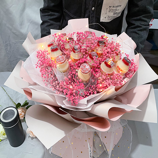 抖音网红创意情人节生日礼物送闺蜜养乐多旺仔花束diy材料包装纸