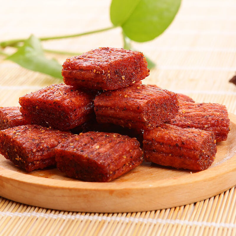 素笨牛肉辣条大刀肉独立包装8090儿时怀旧零食麻辣网红小面筋 202克素
