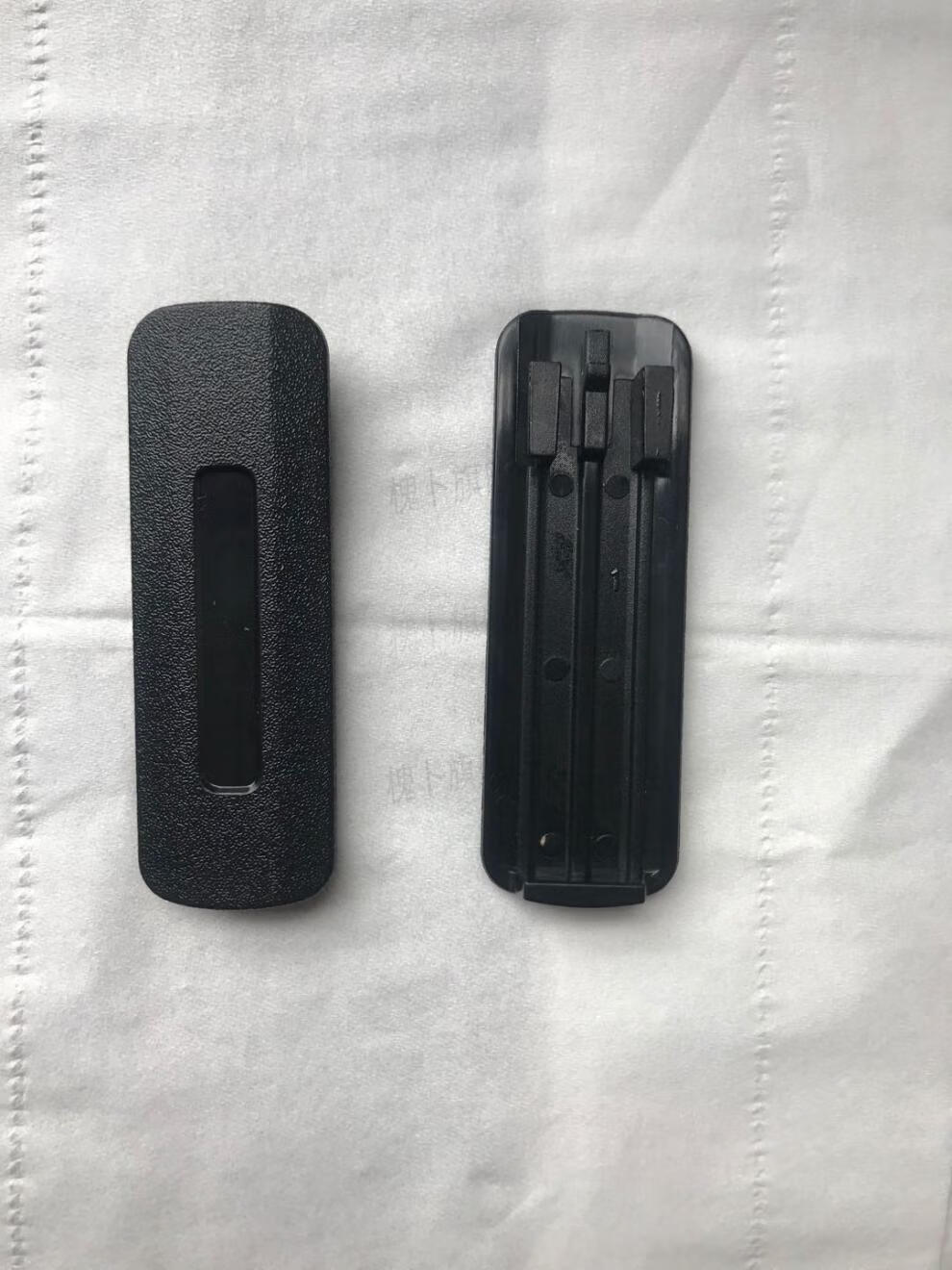 便利店收银台烟酒柜组合 对讲机配件通用型卡扣式背夹扣子卡槽子皮带