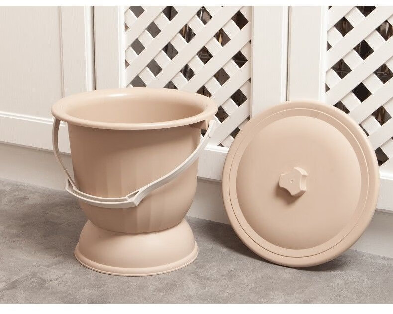 痰盂尿桶尿便盆尿罐卧室家用带盖夜壶加厚起夜女手提孕妇儿童 深棕