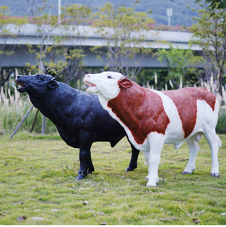 仿真大型假的黄牛雕塑室外草坪模型摆件西门塔尔牛园林景观装饰品小