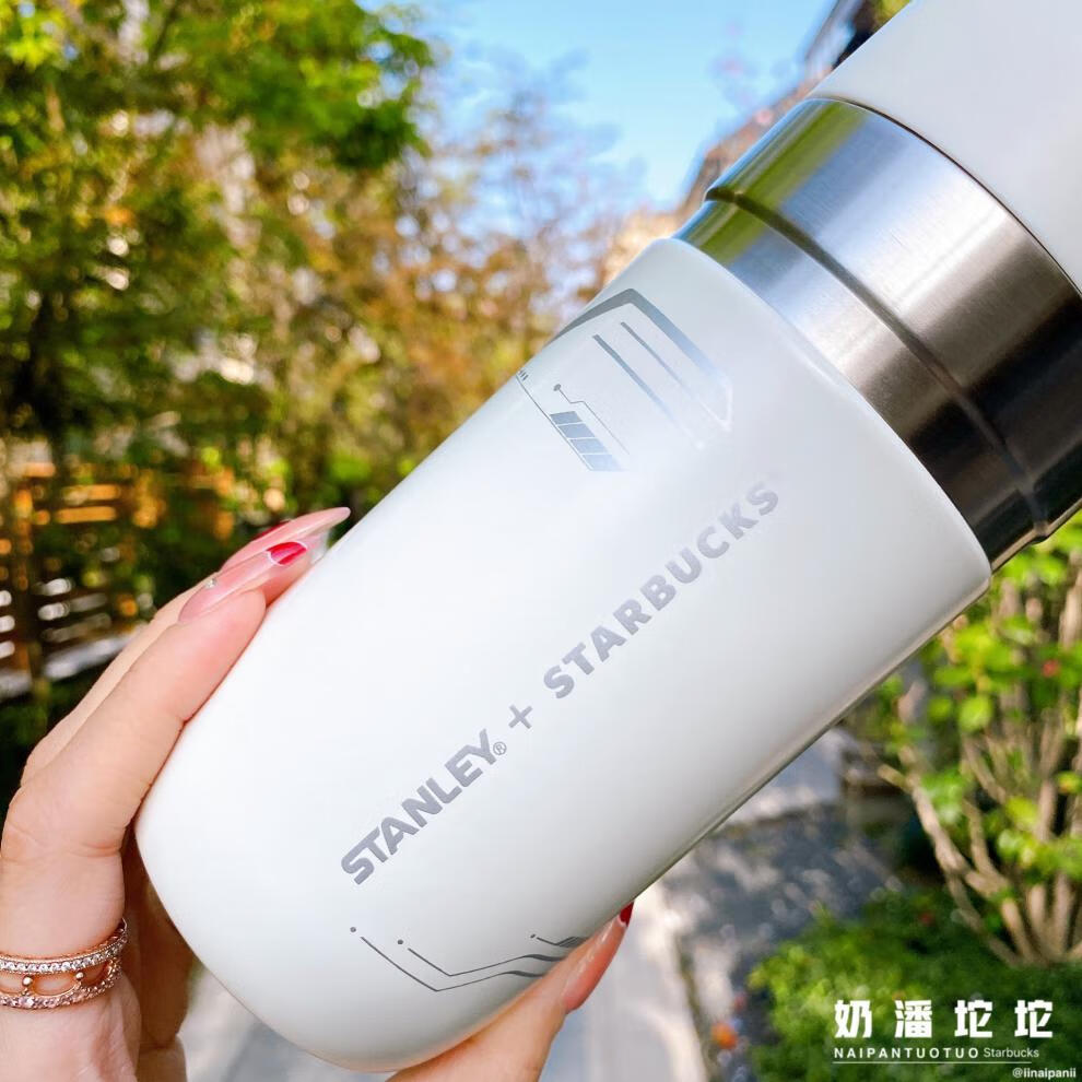 史丹利保温壶环保季未来stanley史丹利银白色便携不锈钢 stanley银