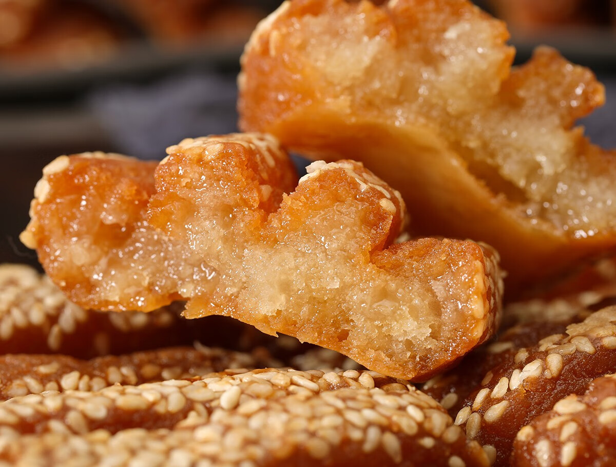 山东菏泽蜜三刀山东菏泽特产安顺大个蜜三刀酥三刀大三刀糕点果子甜食