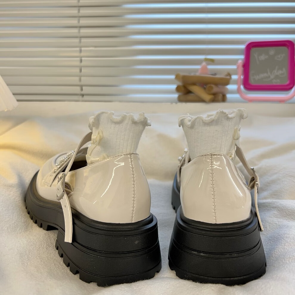 猪腰子鞋女生皮鞋油桃白色厚底玛丽珍单鞋2022春夏新款学院日系配裙子