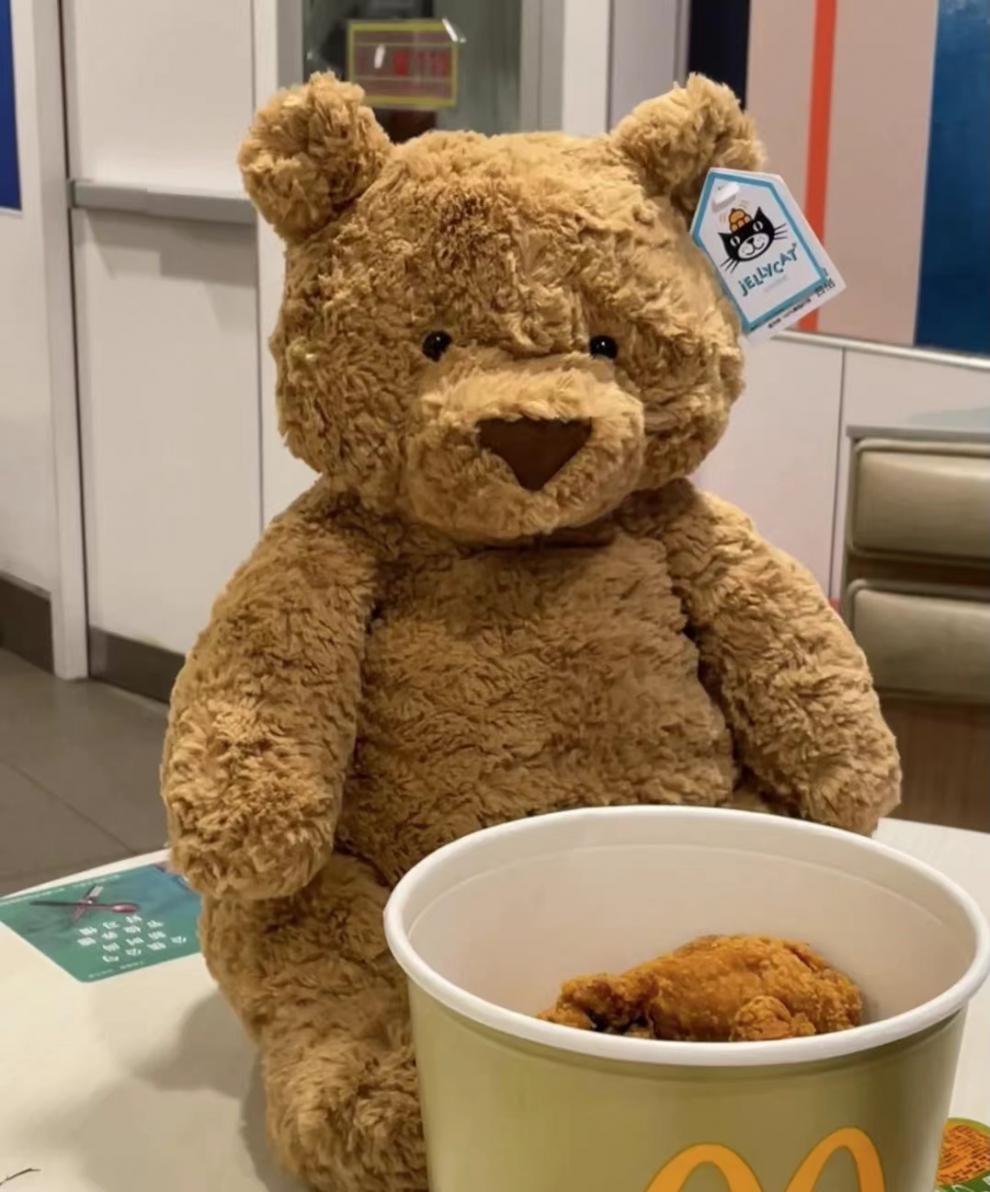 英国jc代购可爱巴塞罗那熊公仔新年礼物泰迪熊玩偶女生毛绒玩昂沐昂沐