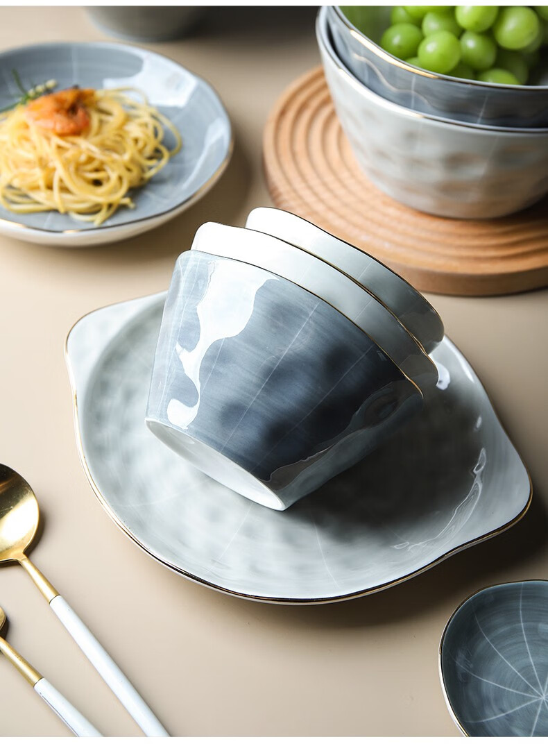 北欧创意轻奢金边陶瓷餐具现代饭碗汤碗盘子家用网红组合套装85寸双耳