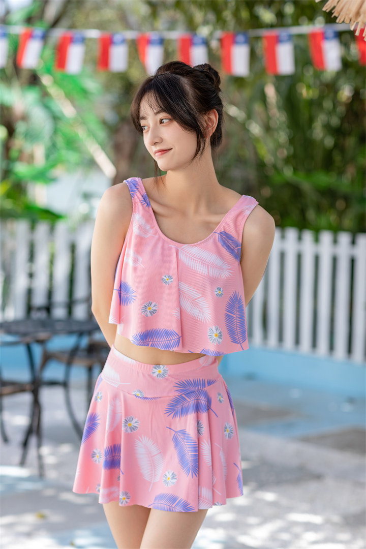 呓寻2022泳衣女分体两件套遮肚显瘦平角新款时尚印花韩版沙滩温泉泳装