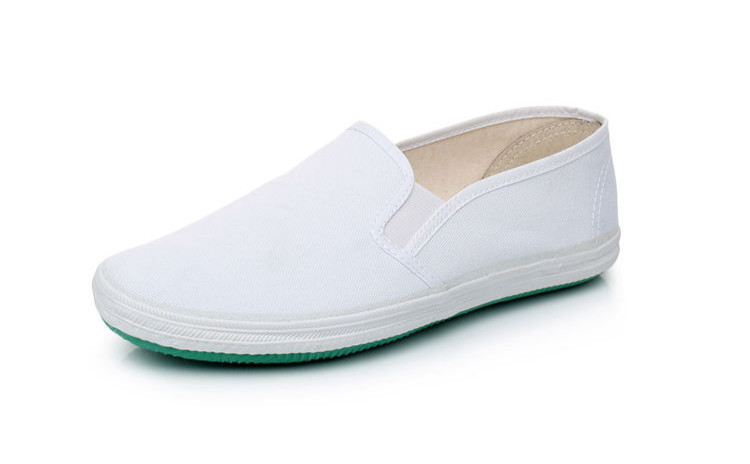 春夏秋款白色男女儿童同款透气帆布鞋工厂工作白布鞋一脚蹬小白鞋布鞋