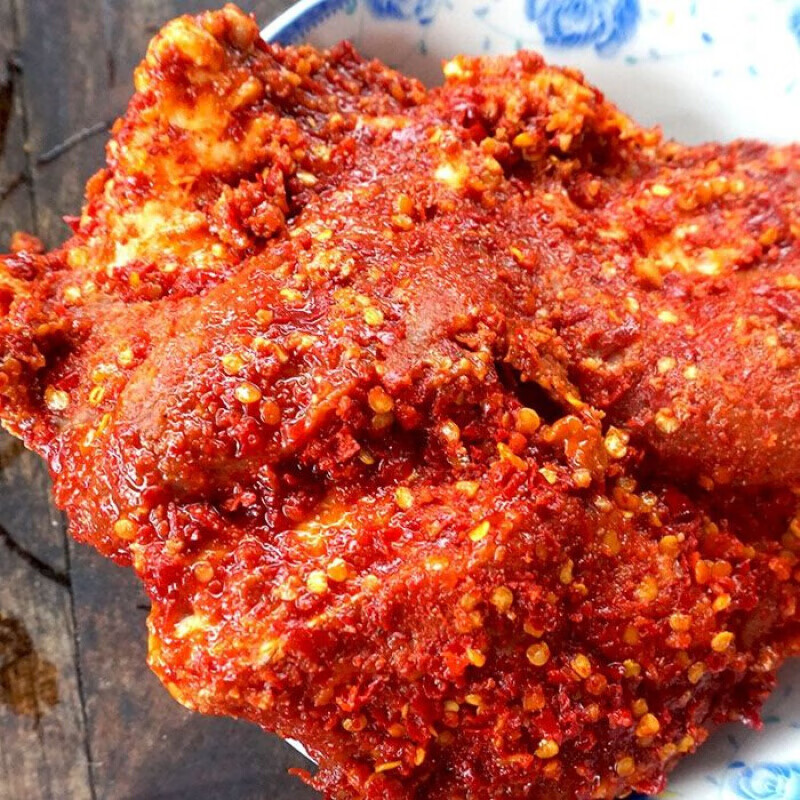 贵州黎平特产土猪肉农家自制美食腌肉酸肉腊肉五花肉小