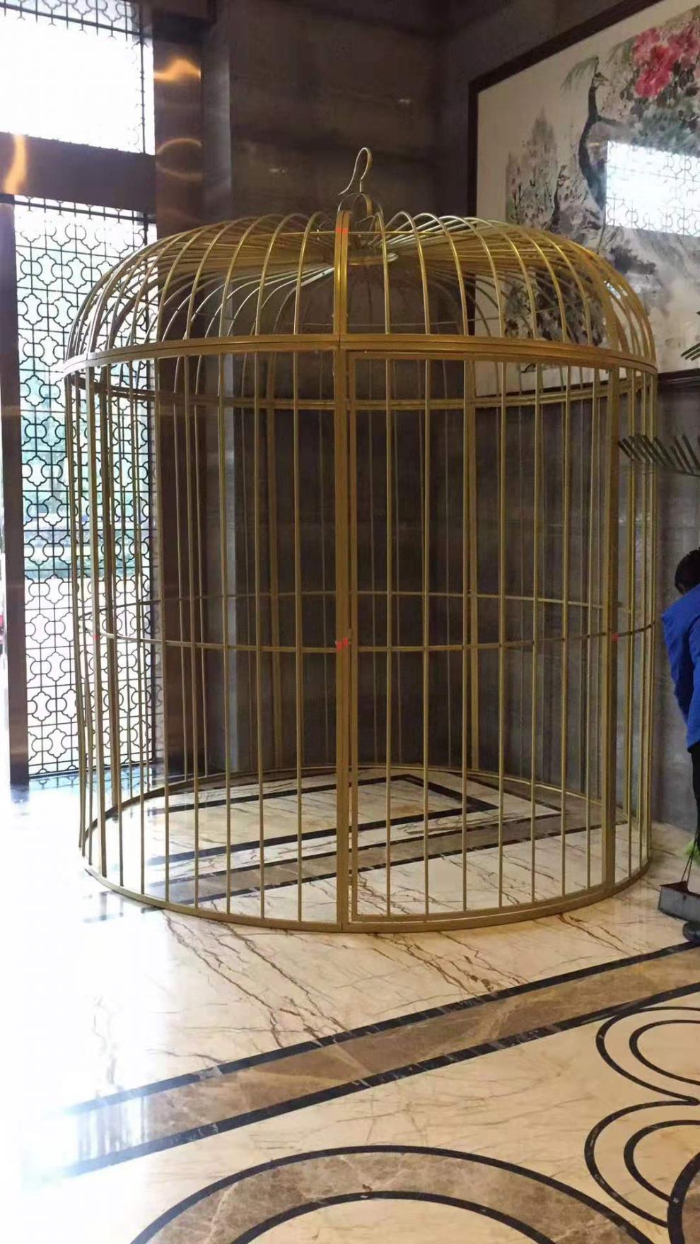 装饰铁艺鸟笼特大号加网鸟笼八哥虎皮鹦鹉画眉户外大型孔雀养鸟笼 320