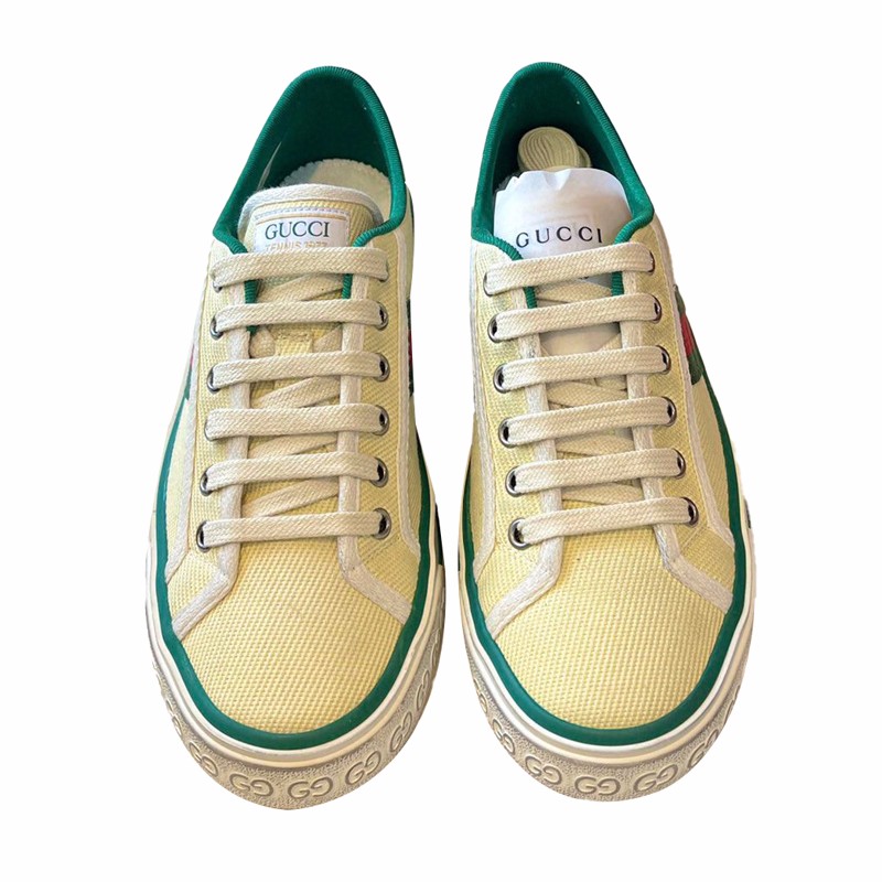 圆头类别:休闲鞋鞋面材质:帆布货号:ct1647858316商品毛重:20