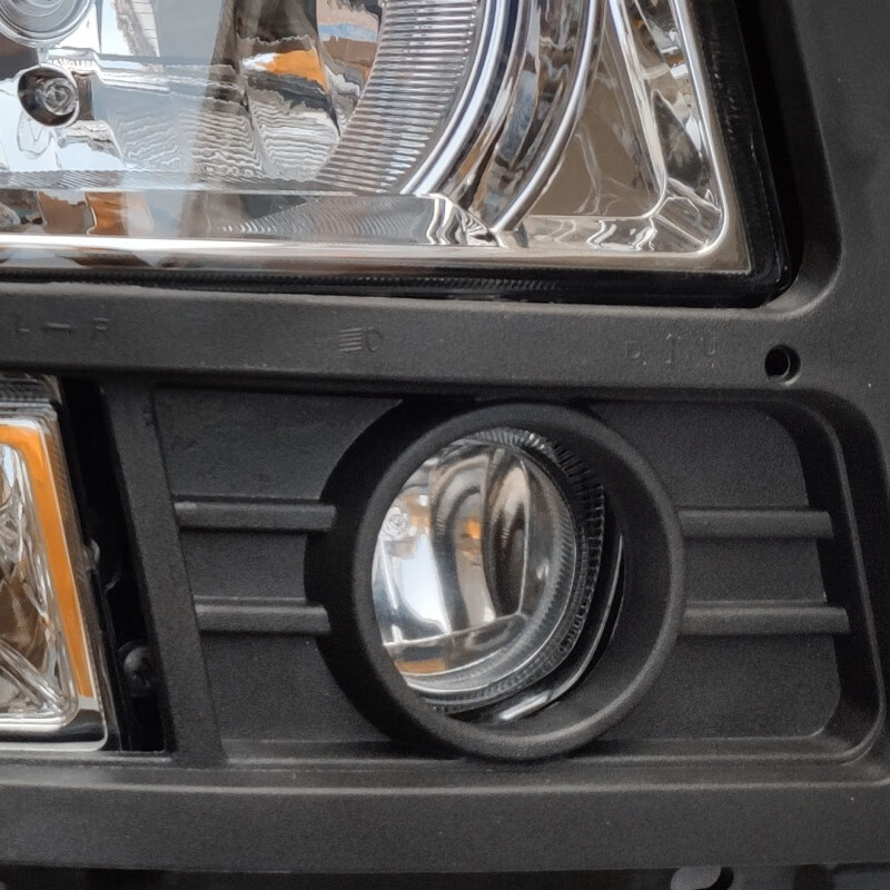 威科曼 适用于陕汽德龙f3000大灯总成新m3000前大灯总转向灯雾灯配件