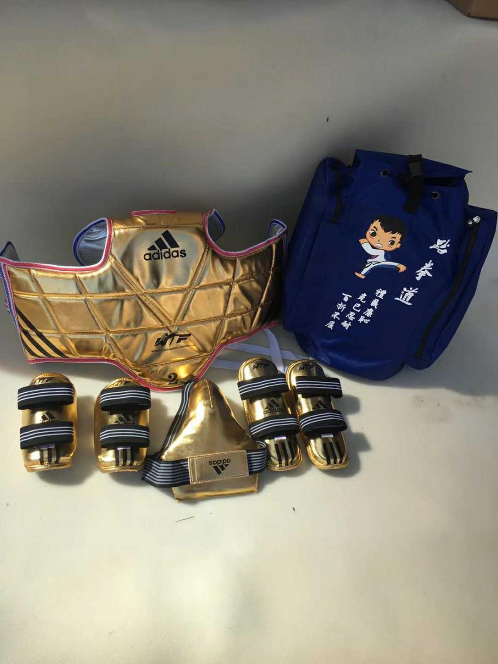 高端黄金护具竞派同款跆拳道护具全套儿童金色跆拳道护具黄金甲精品道