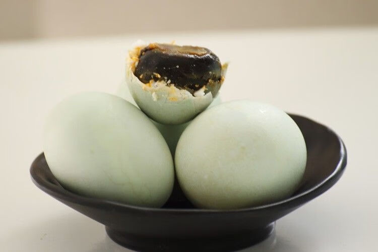 臭鸭蛋 农家腌制臭鸭蛋臭蛋臭咸蛋老北京风味黑黄臭咸鸭蛋10枚装 20枚