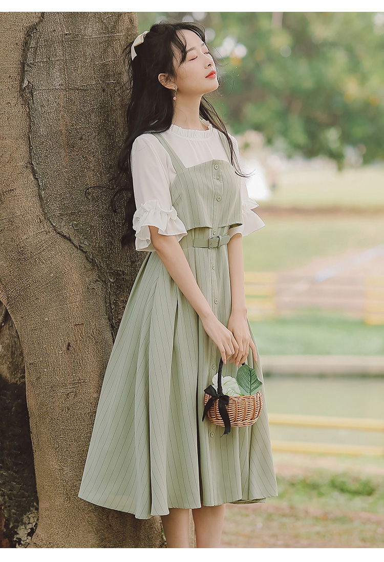 背带裙套装女夏季2022年新款学生森系小清新连衣裙两洋气日系复古裙子