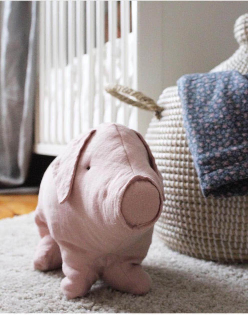 荷兰猪抱枕系亚麻料大猪萌居居北欧居家风手感凉凉柔软货cozy铺麦吉粉