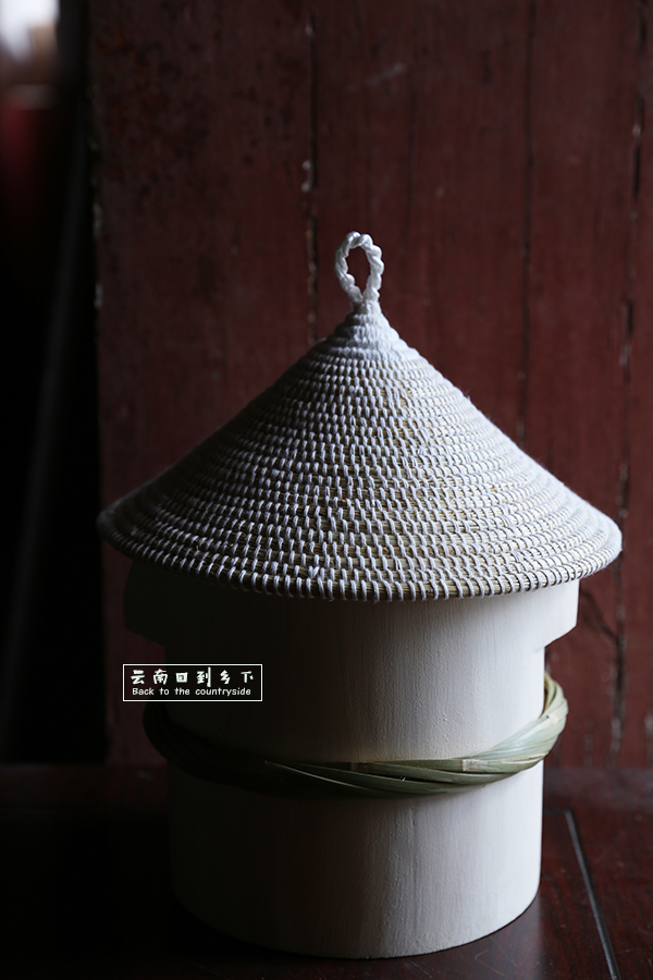 云南草锅盖 纯手工云南草编锅盖 石锅柴火灶蒸汽草锅盖尖顶酒缸盖灯罩