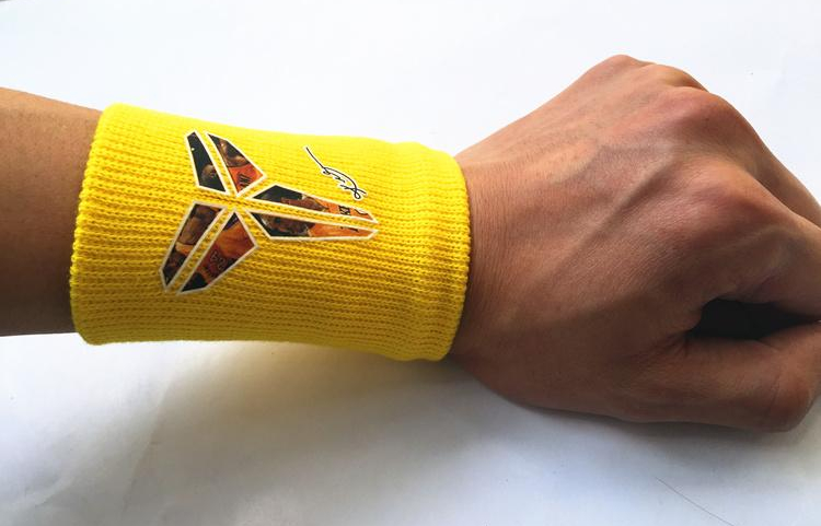 篮球护腕运动护具护手腕男科比库里艾弗森麦迪周边球迷用品勒布朗标志