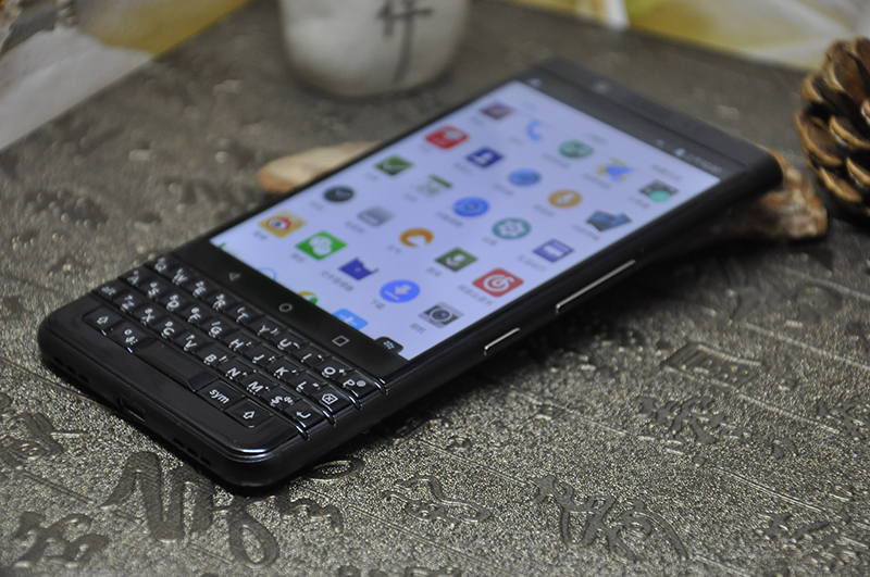 黑莓手机blackberry黑莓keyone安卓全键盘双卡key1个性4g情怀智能手机