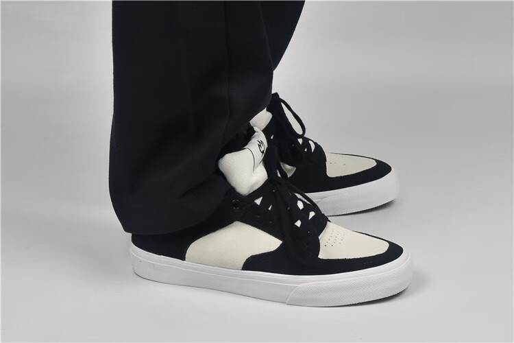 极客路滑板鞋 极路客滑板鞋国产男女学生耐磨减震翻反毛皮中高帮bmx