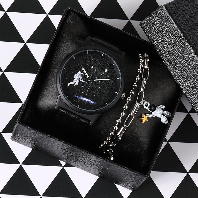 网红太空人宇航员表盘时尚潮流防水男女学生黑科技电子手表探索者精美
