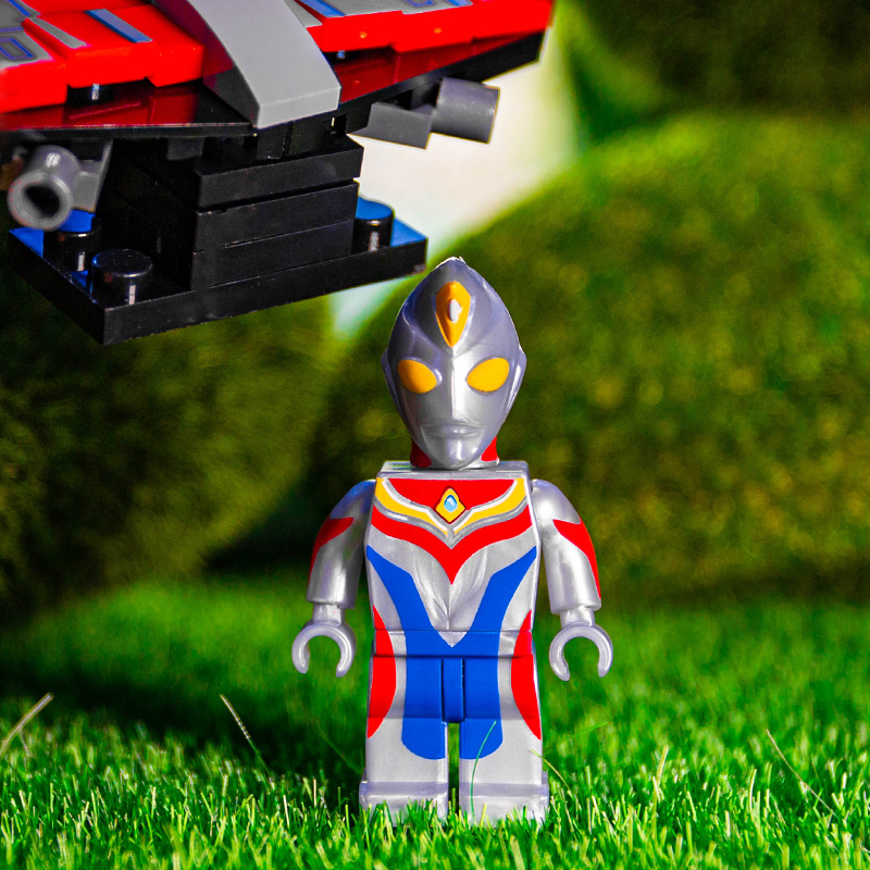 国潮玩具奥特曼积木迪迦赛罗捷德布鲁胜利号人仔模型怪兽男孩礼物 欧