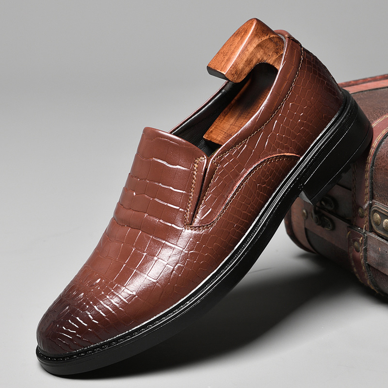 意大利轻奢品牌男鞋新款春季低跟真皮商务休闲正装皮鞋便捷套脚男士软