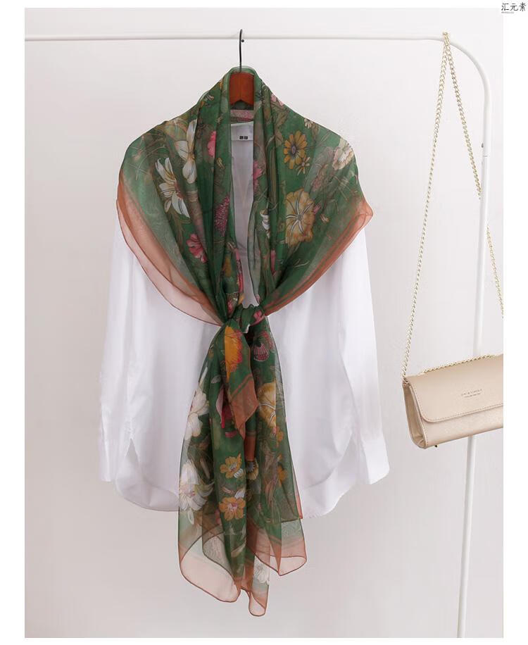 老年人丝巾大方巾中国风小碎花长款女士春戴的薄款装饰妈妈款优柔纱