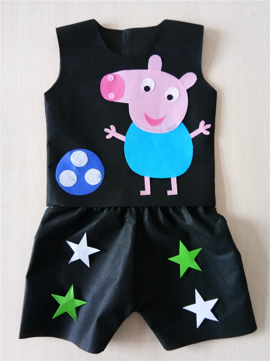 环保服装儿童时装秀男童小猪动物演出服环保材料时装走秀手工diy米