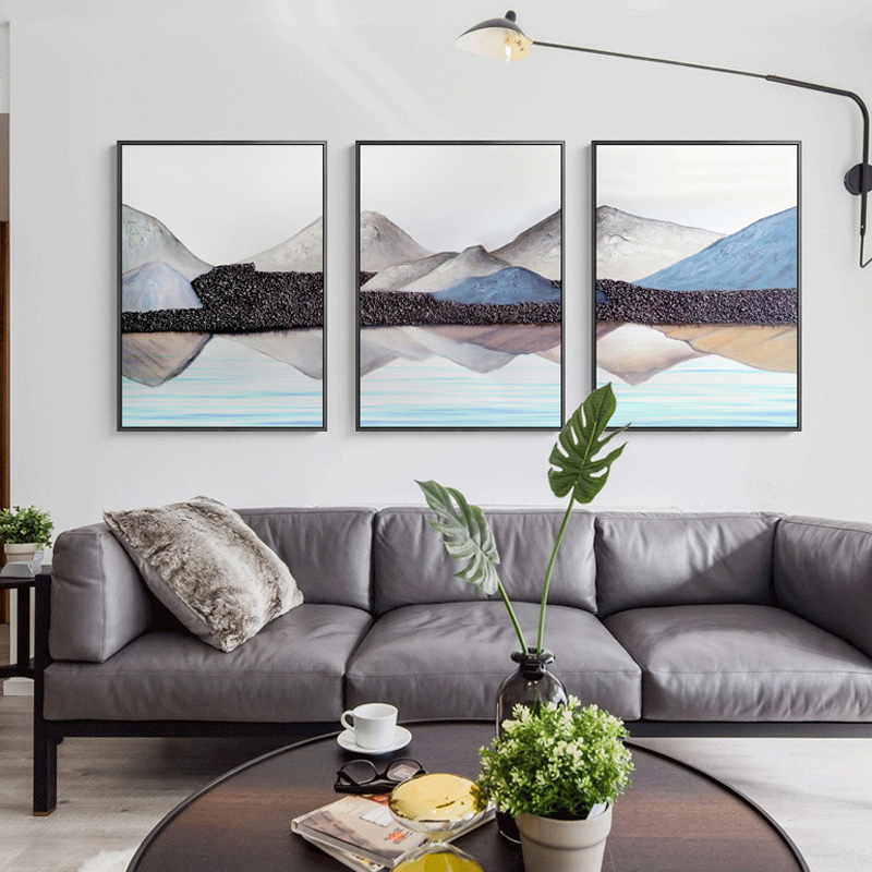 北欧客厅装饰画现代简约沙发后面的背景墙壁画大气抽象三联山水创意