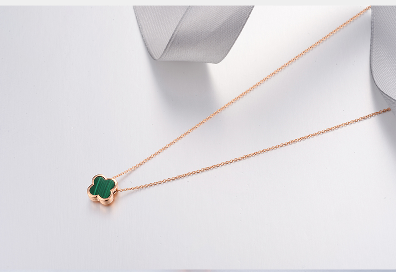 世纪缘珠宝18k钻石项链玛瑙绿松石粉贝彩色宝石项链锁骨链 粉贝