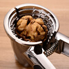 Yiyi Zinc Alloy Walnut Clamp Peeling Walnut Tool Pecan Clamp Opening Nut Shelling Hazelnut Pliers Zinc alloy is as bright as a mirror