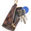 Yvongo business casual key bag, waist-mounted car key bag, trendy key clip, key chain, European and American, dark brown