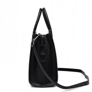 Cangfan Fashion Smiley Bag Wings Borsa da donna 2021 New Simple Atmospheric Portable Hand Carry Una spalla Crossbody Simple Versatile Tide Fucsia