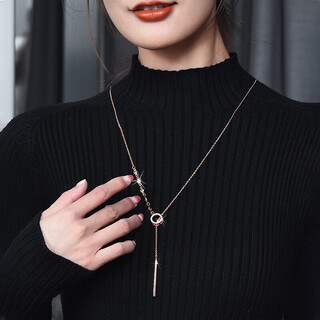 Mimore roman ring sweater chain women's high-end light luxury long necklace 2025 new accessories autumn and winter tassel pendant