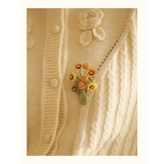 Lemiao van gogh sunflower brooch oil painting feeling forest retro plant collar pin gift new niche design autumn 8 flower style a26-308