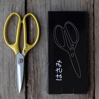 Japanese style four seasons sk5 alloy scissors stainless steel scissors kitchen scissors household scissors tailor cloth scissors multifunctional scissors (first generation gold) stainless steel scissors
