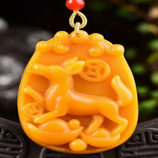 Fir crown natural beeswax zodiac rat pendant for men and women chicken fat yellow autumn and winter sweater necklace baltic sea long pendant old beeswax zodiac dog