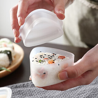 Home story japanese triangular rice ball mold set household sushi roller small large size children's baby food supplement tool artifact 2 pieces (one large and one small)