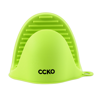 Ccko silicone thermal insulation baking anti-scalding clips microwave oven hand clips kitchen thickened heat-proof and high-temperature resistant gloves silicone anti-scalding hand clips (green gn)