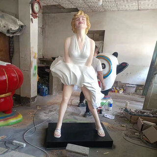 Kangxinya fiberglass painted marilyn monroe model character sculpture outdoor square shopping mall park landscape floor-standing ornaments 1.8 meters style dingjin