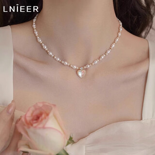 Lnieer baroque freshwater pearl necklace women's light luxury niche 2025 new hot style french love pendant clavicle chain love freshwater pearl necklace