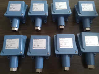 American ue pressure switch h100-705/706/704/703/702/701 one year cast aluminum h100-705