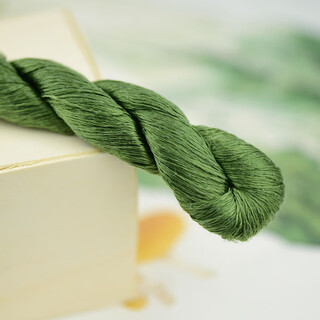 Other embroidery craftsmen no. 45 su embroidery solid color embroidery thread mulberry silk thread material embroidery hunan embroidery wrapping thread green medium sea green embroidery thread no. 5 5 small