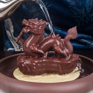 Han and tang tea sets, yixing purple sand tea pets, dragon ornaments, kung fu tea brewing, handmade tea tables, tea ceremony accessories, tea raising and playing, hand-carved and painted tea pets, business is booming
