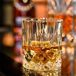 Lantianhong 6-piece crystal wine glass, whiskey glass, white wine spirit glass set, heat-resistant and cold-resistant, whiskey glass 200ml, 6 pieces