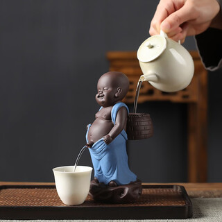 Yuxuan's new internet celebrity purple clay tea pet attracts wealth, urine boy tea tray accessories, exquisite ornaments, can raise water-squirting little monk tea boy to pee, new product urine boy vibration-lanyi
