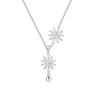 Jincaifu pt950 exquisite shiny daisy platinum necklace platinum flower set clavicle chain platinum set chain length 40-45cm, about 4.8g