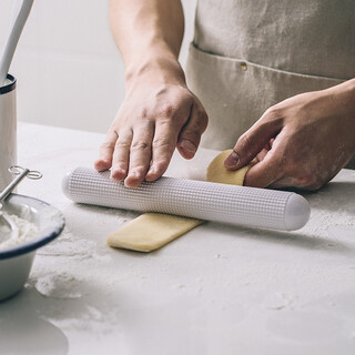 Cakeland japan imported exhaust rolling pin household bread baking tool exhaust noodle pin rolling pin small size