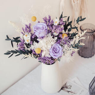 Everlasting rose eucalyptus dried flower bouquet internet celebrity ornaments real flower gypsophila hydrangea crystal grass home decoration purple rose crystal bouquet round white bottle dry branches